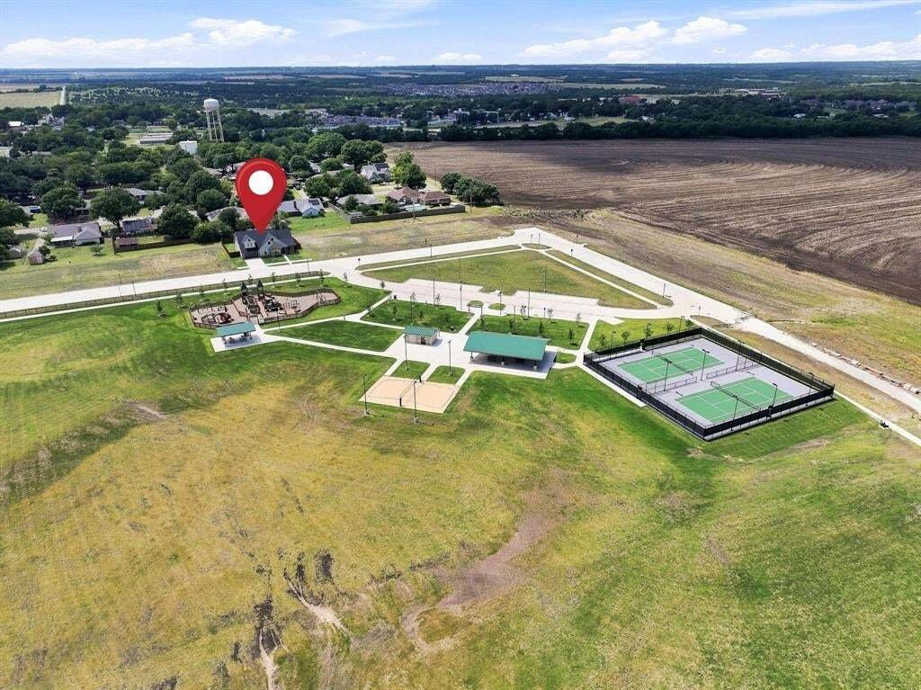 House in Tom Bean, Texas, United States 5 - 18333448