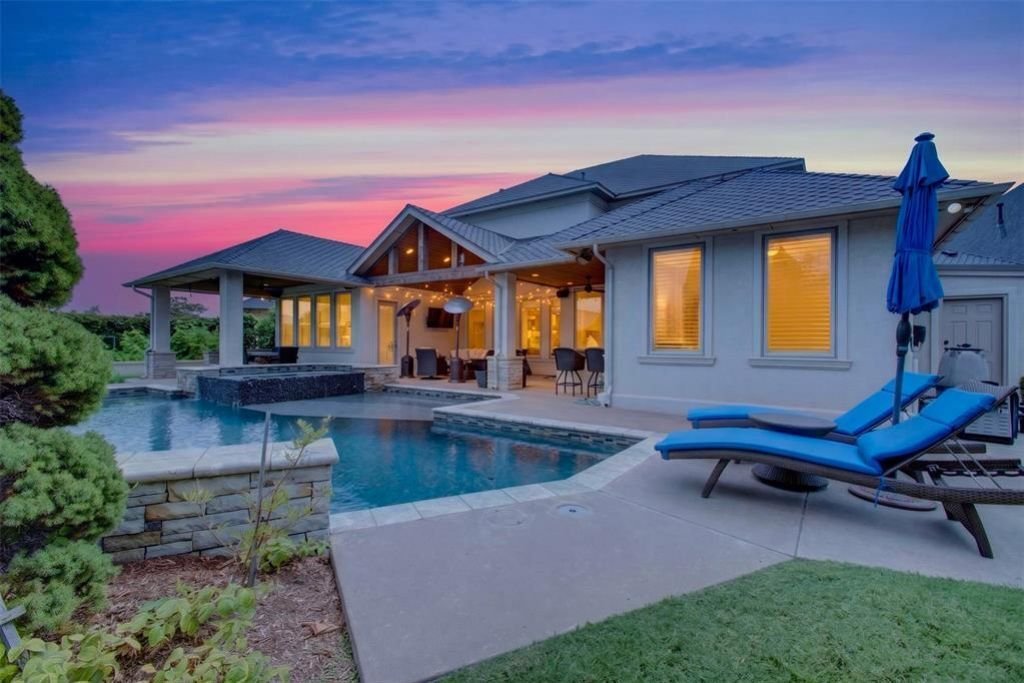 House in Edmond, Oklahoma, United States 2 - 18554054