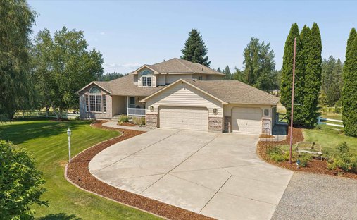 House in Mead, Washington, United States 1