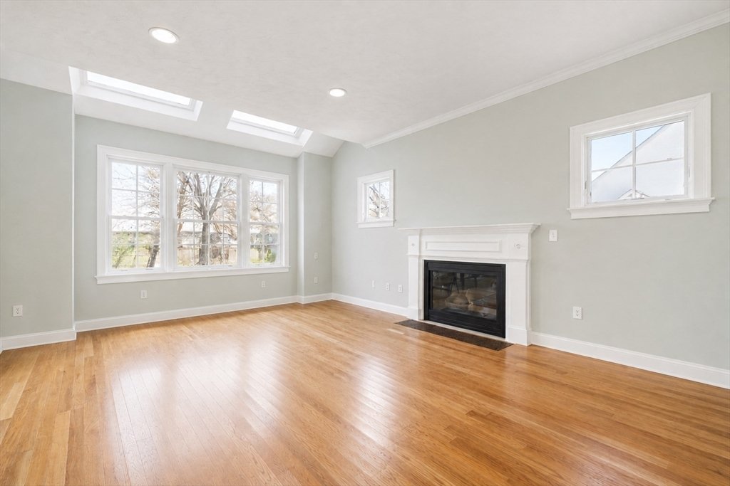 House in Norwood, Massachusetts, United States 3 - 18554191