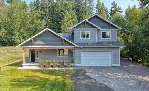 House in Columbia Falls, Montana, United States 1