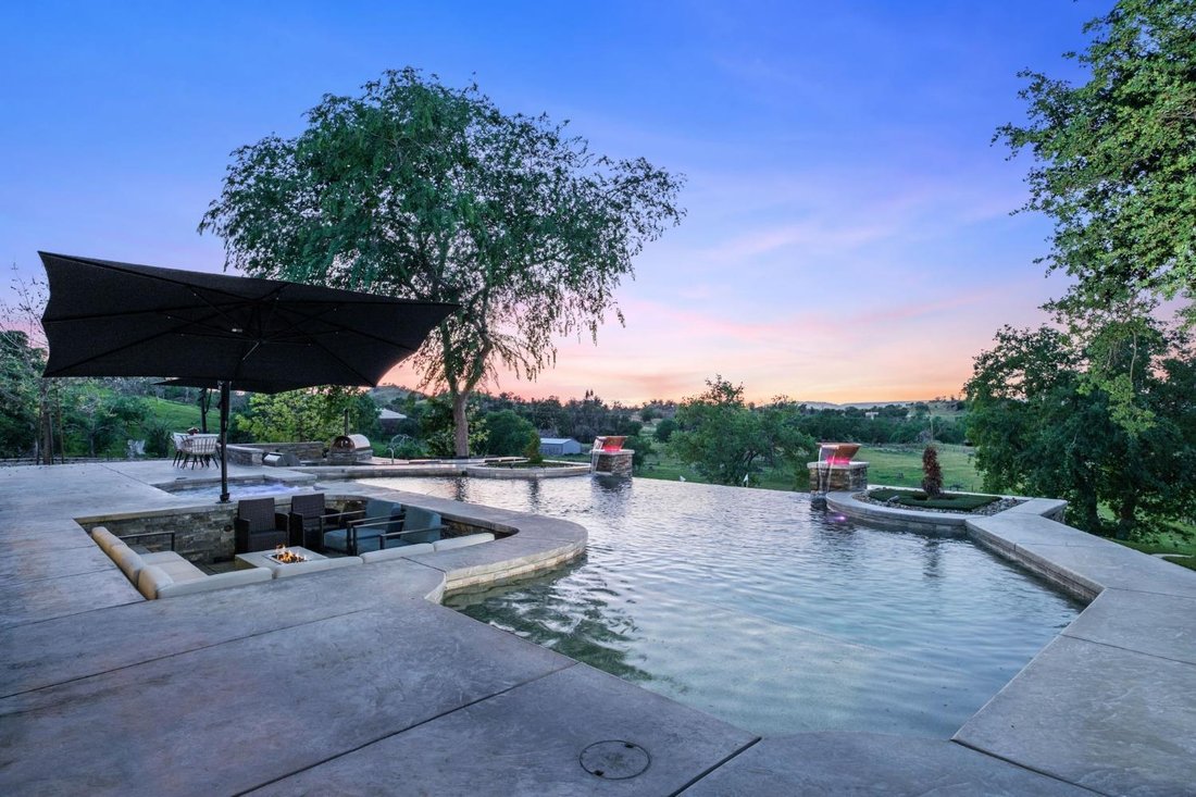 House in Clovis, California, United States 5 - 18551612