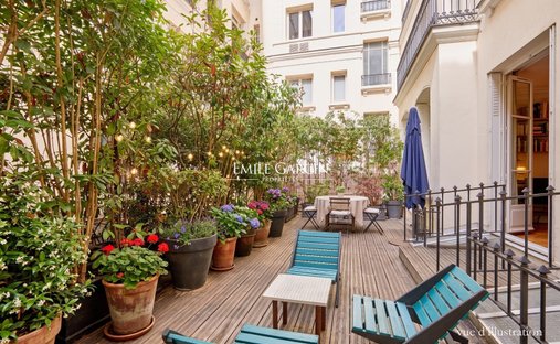 Apartment in Invalides, Paris 7e Arrondissement, Paris 1