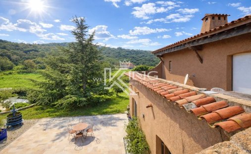 Estate in Nartelle-Noyer-Bellevue-bd des Sardinaux, Sainte-Maxime, France 1