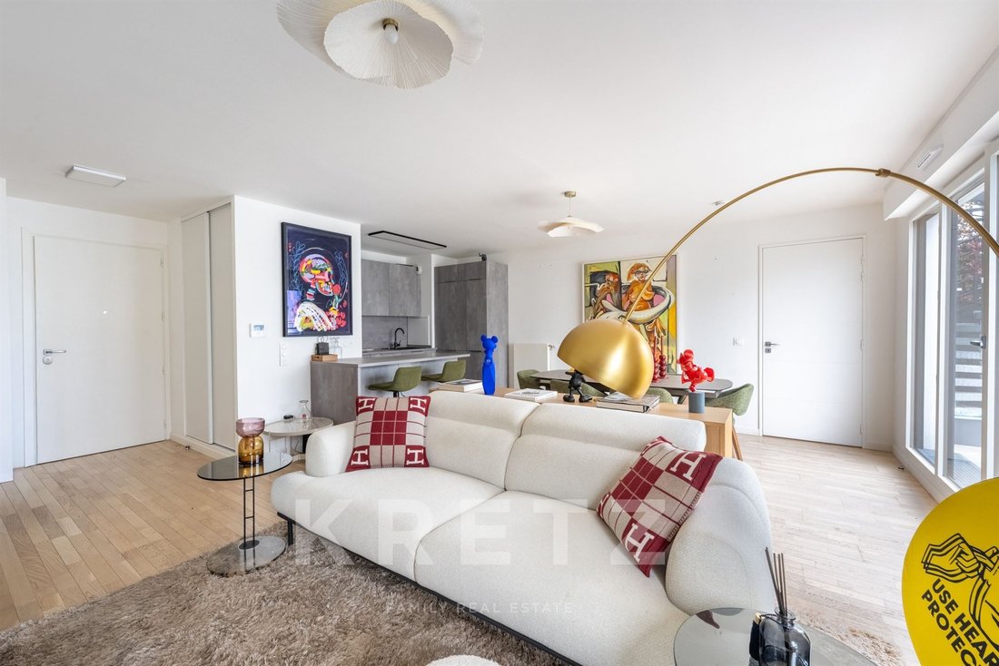 Apartment in Buzenval, Garches, France 2 - 18553514