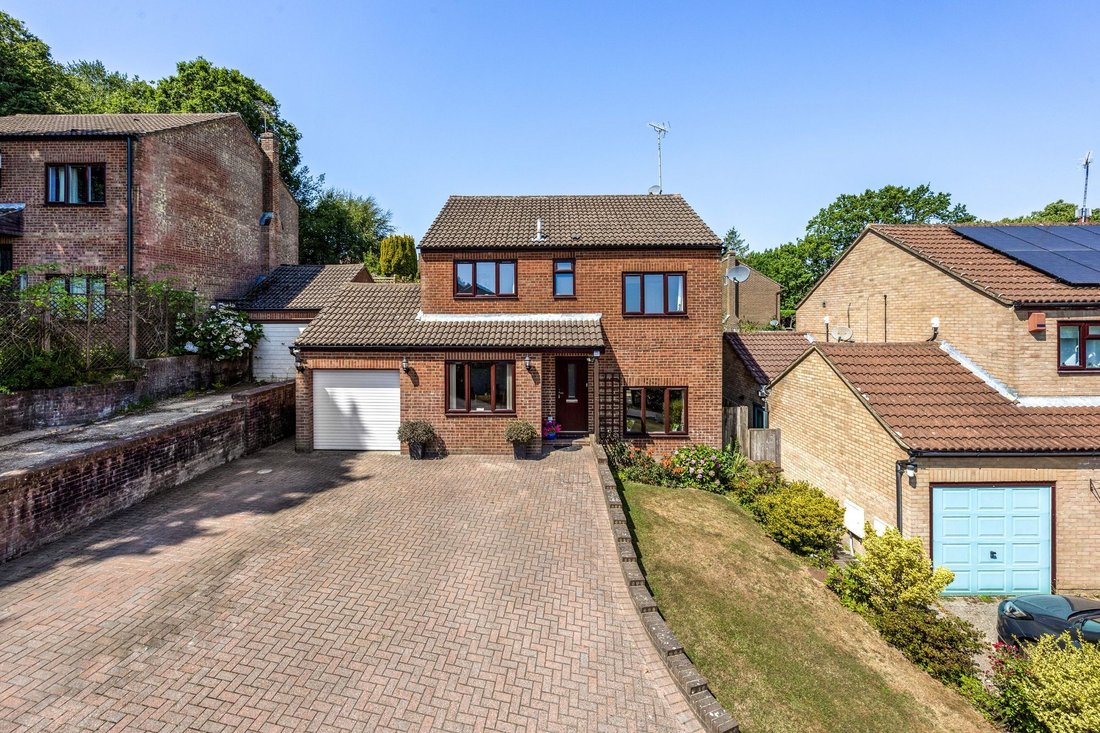 House in Crowborough, England 1 - 18549554