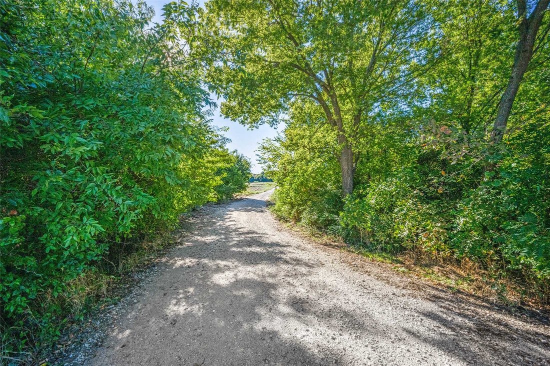 Land in Krum, Texas, United States 2 - 18554043