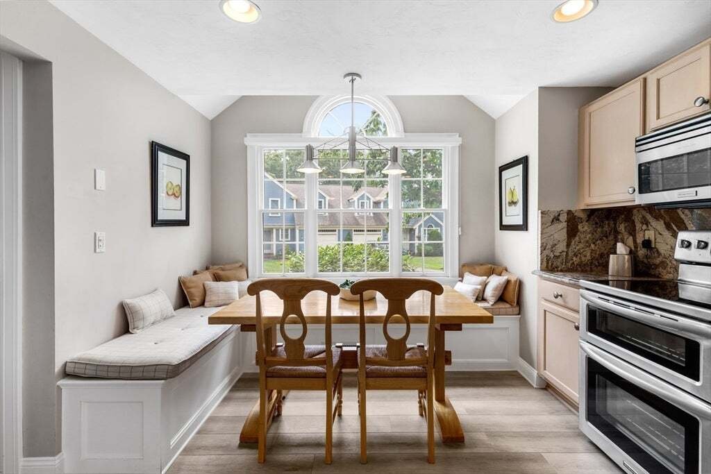 Condo in Mashpee, Massachusetts, United States 3 - 18550383