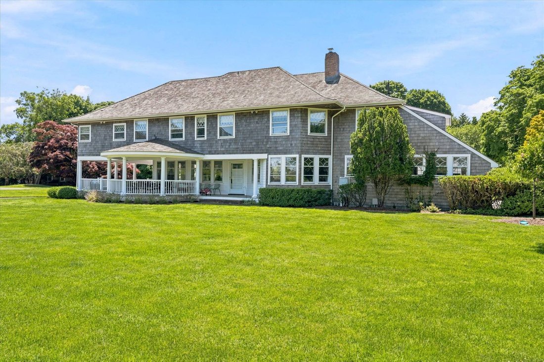 House in Quogue, New York, United States 4 - 18552391