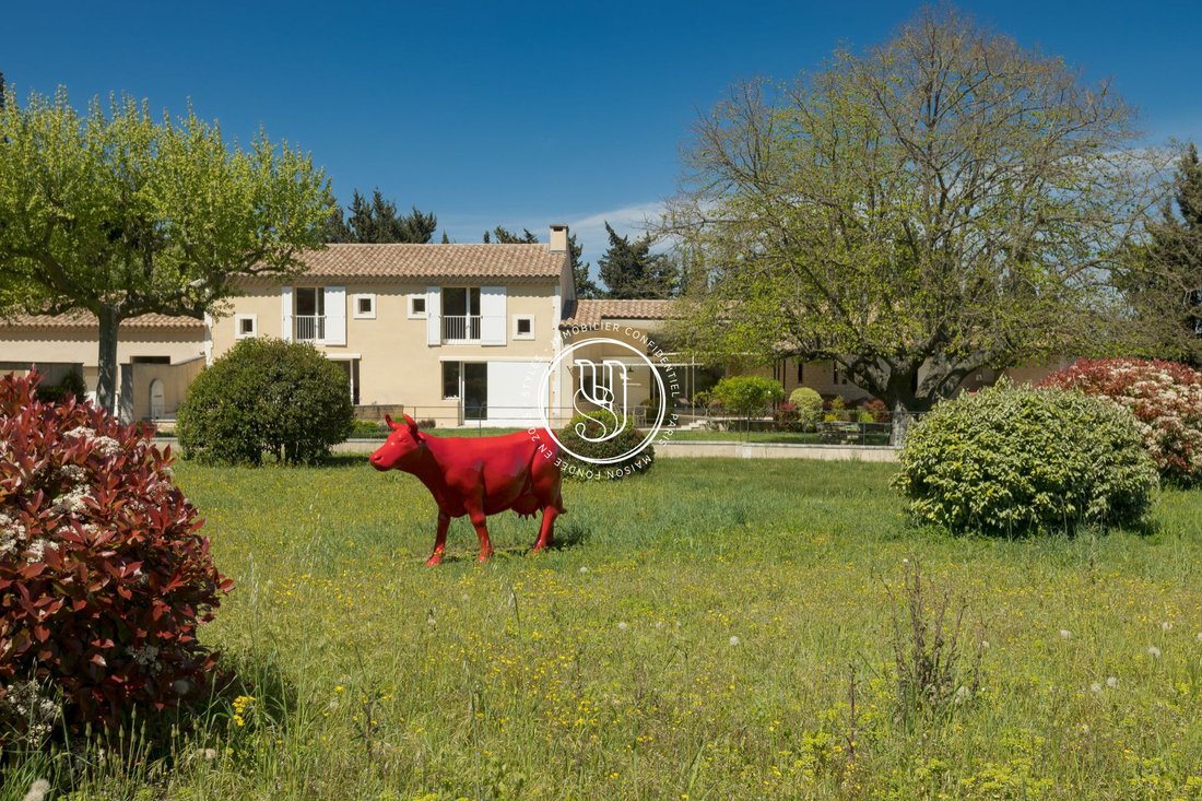Villa in Saint-Rémy-de-Provence, Provence-Alpes-Côte d'Azur, France 5 - 18549635