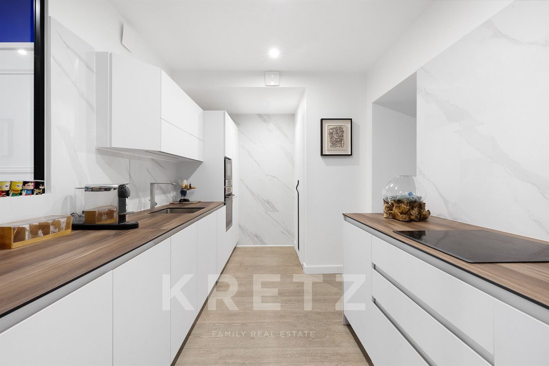 Apartment in Porte Dauphine, Paris 16e Arrondissement, Paris 4 - 18553516