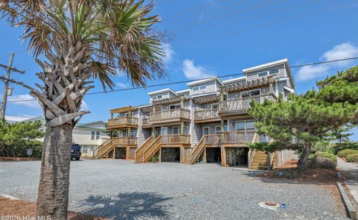 Stadthaus in North Topsail Beach, North Carolina, Vereinigte Staaten 1