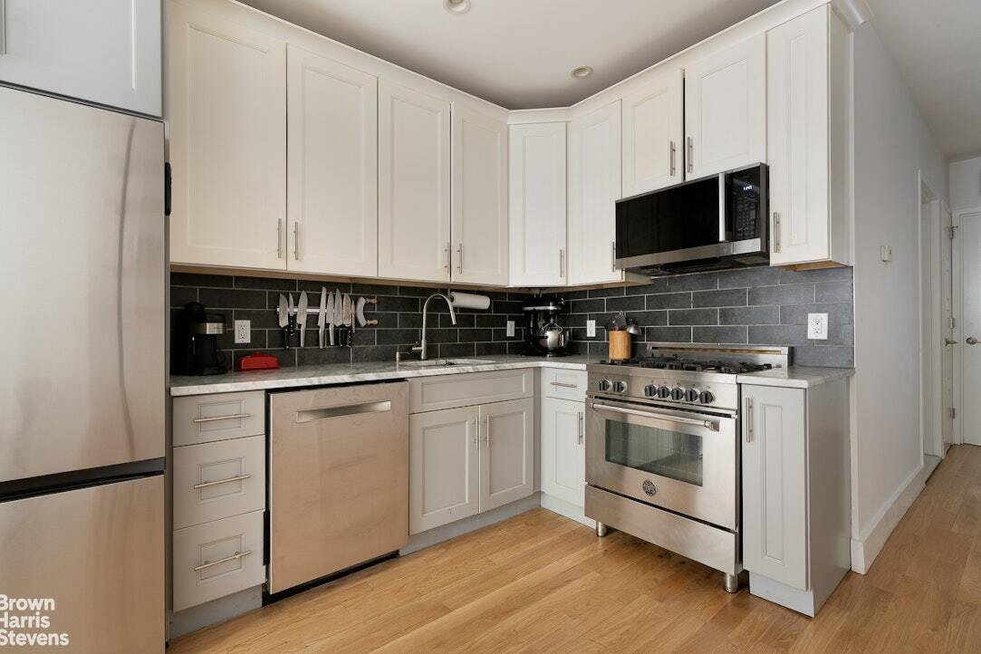 Condo in New York, New York, United States 5 - 18552388