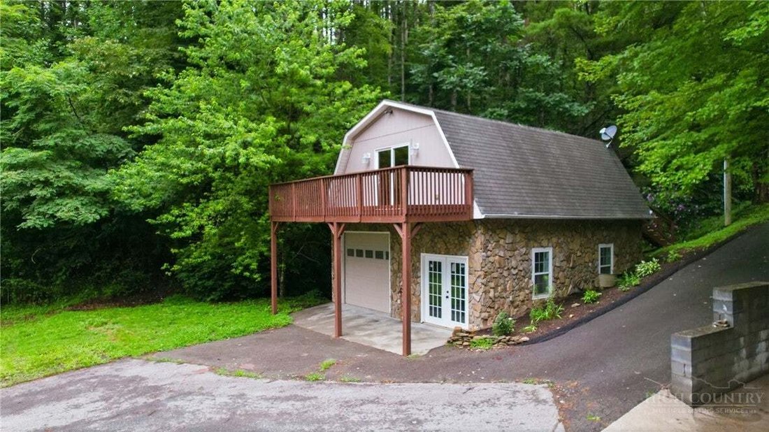 House in West Jefferson, North Carolina, United States 3 - 18551070