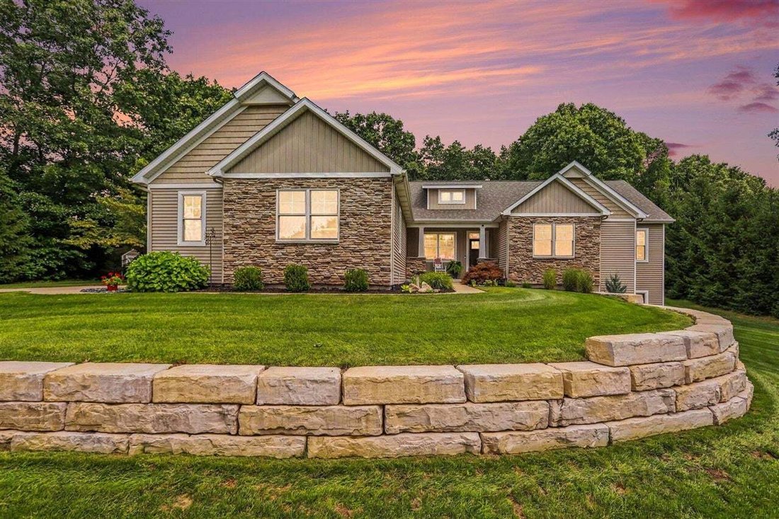 House in Mattawan, Michigan, United States 1 - 18551565