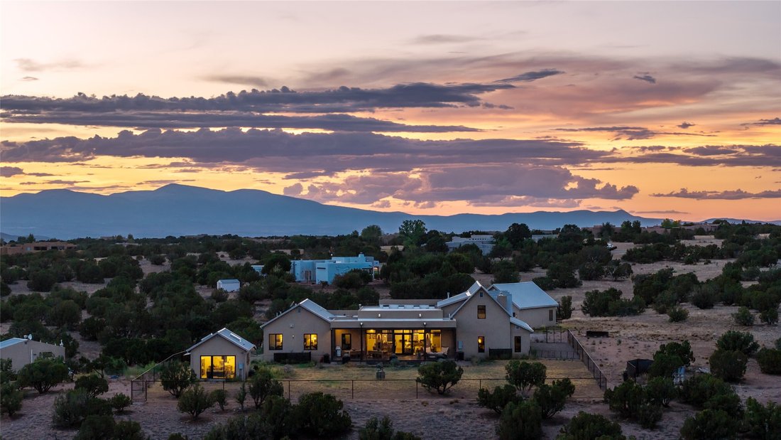 House in Santa Fe, New Mexico, United States 2 - 18550633