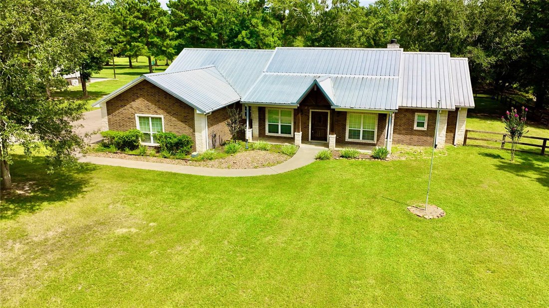 House in Livingston, Texas, United States 2 - 18552943