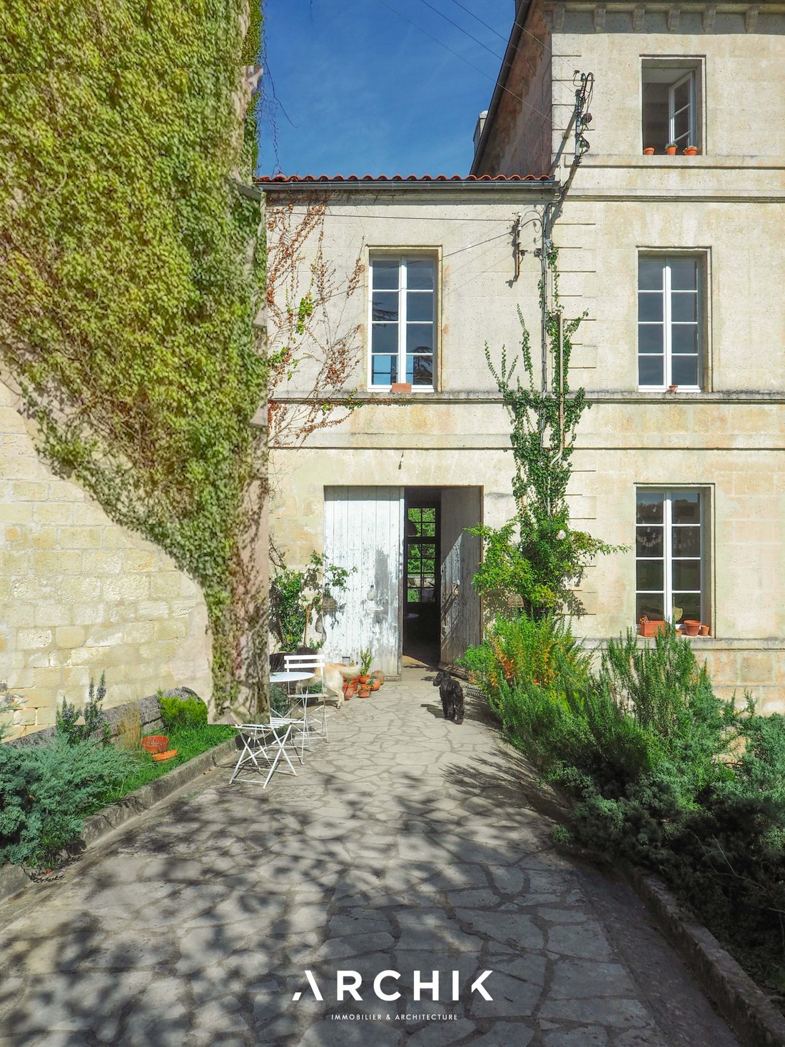 Castle in Dirac, Nouvelle-Aquitaine, France 4 - 18552015