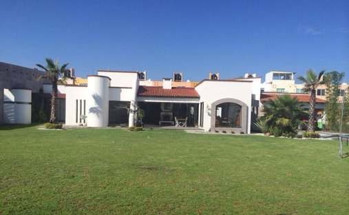 House in San Andrés Cholula, Puebla, Mexico 1