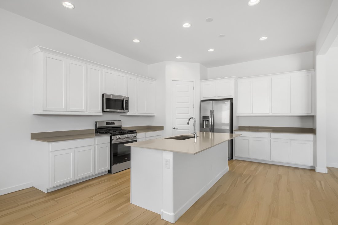 House in Surprise, Arizona, United States 4 - 17948471