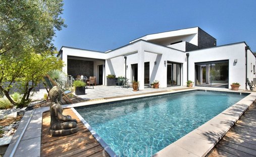 Villa in Cooperative, Agde, France 1
