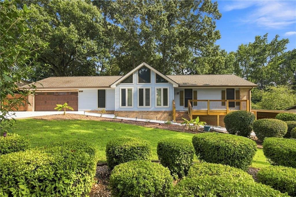 House in Lilburn, Georgia, United States 3 - 18551972