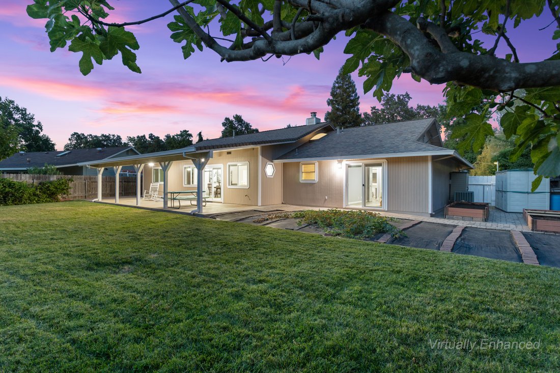 House in Redding, California, United States 2 - 18549908