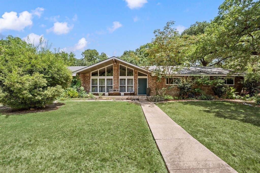 House in Arlington, Texas, United States 1 - 18552807