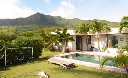 Villa in Grande Riviere Noire, Black River, Mauritius 1