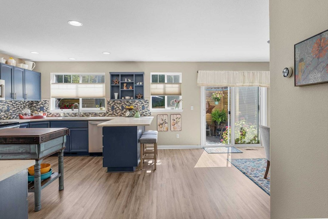 House in Camas, Washington, United States 4 - 18549689