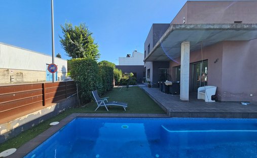 House in Vilablareix, Catalonia, Spain 1