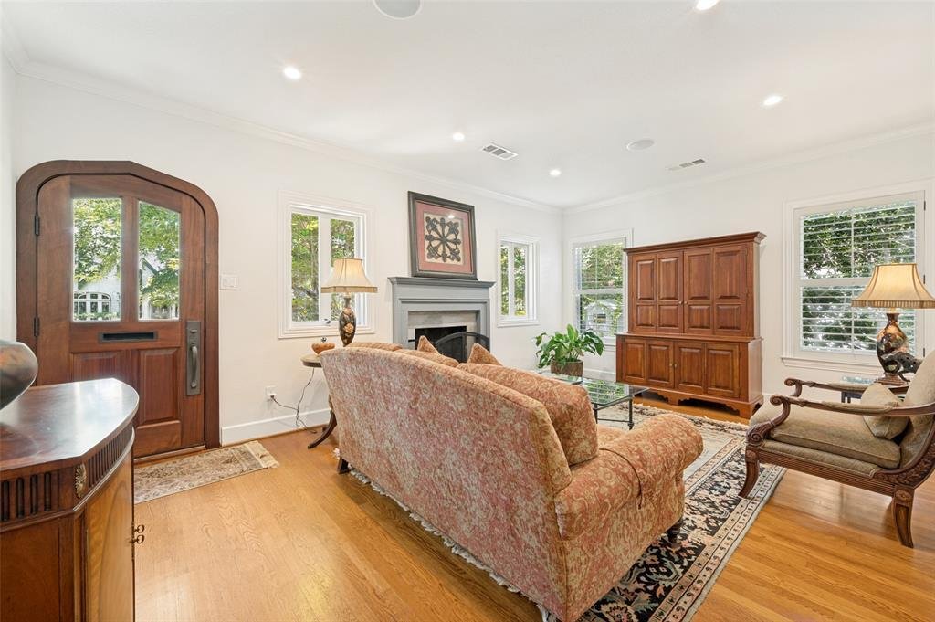 House in Dallas, Texas, United States 3 - 18552780