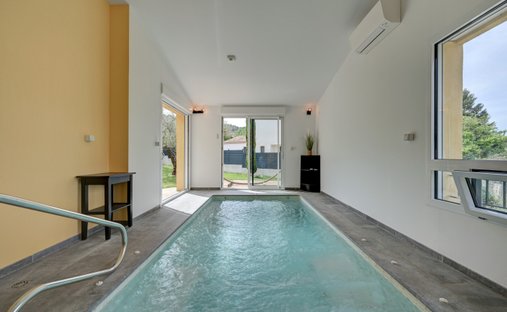 House in Bouc-Bel-Air, Provence-Alpes-Côte d'Azur, France 1