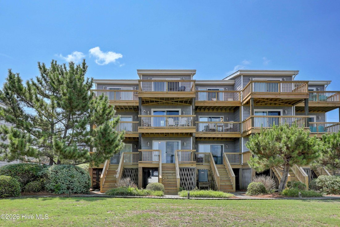 Townhouse in North Topsail Beach, North Carolina, United States 5 - 18489961