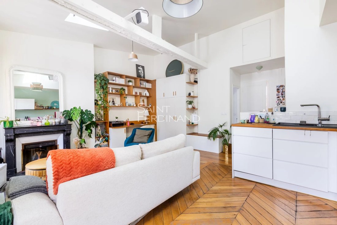 Apartment in La Fourche-Guy Môquet, Paris 17e Arrondissement, Paris 4 - 18549641