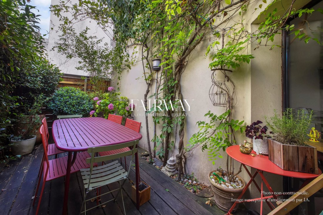 Apartment in Clignancourt-Jules Joffrin, Paris 18e Arrondissement, Paris 1 - 18549406