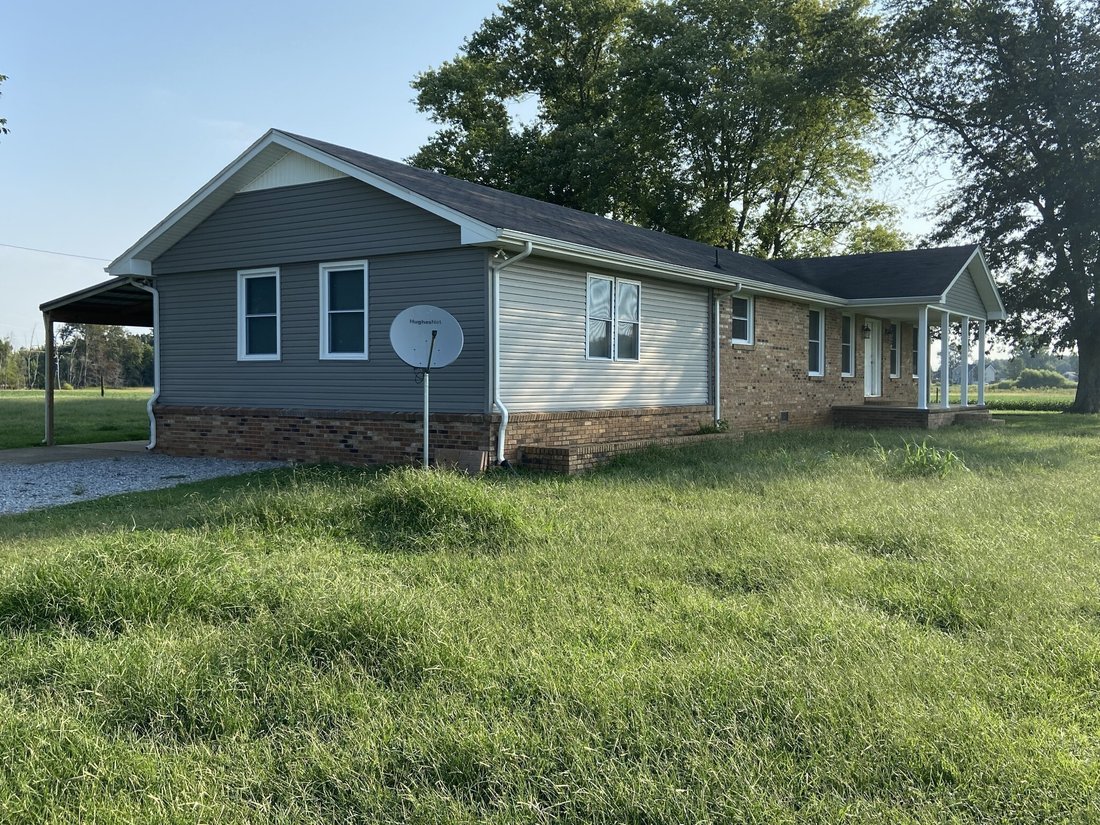 Farm Ranch in Clarksville, Tennessee, United States 5 - 18552272