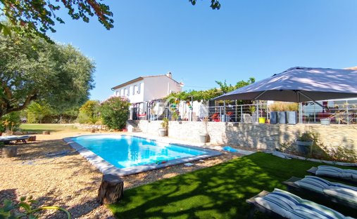 Villa in Centre Ancien, Draguignan, France 1