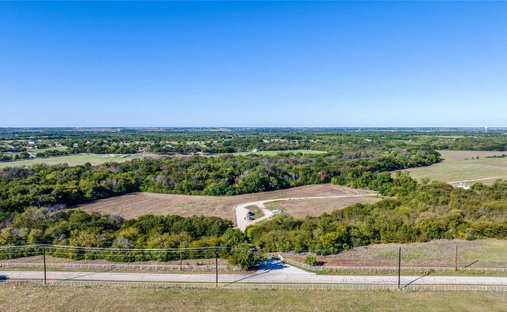 Land in Krum, Texas, United States 1