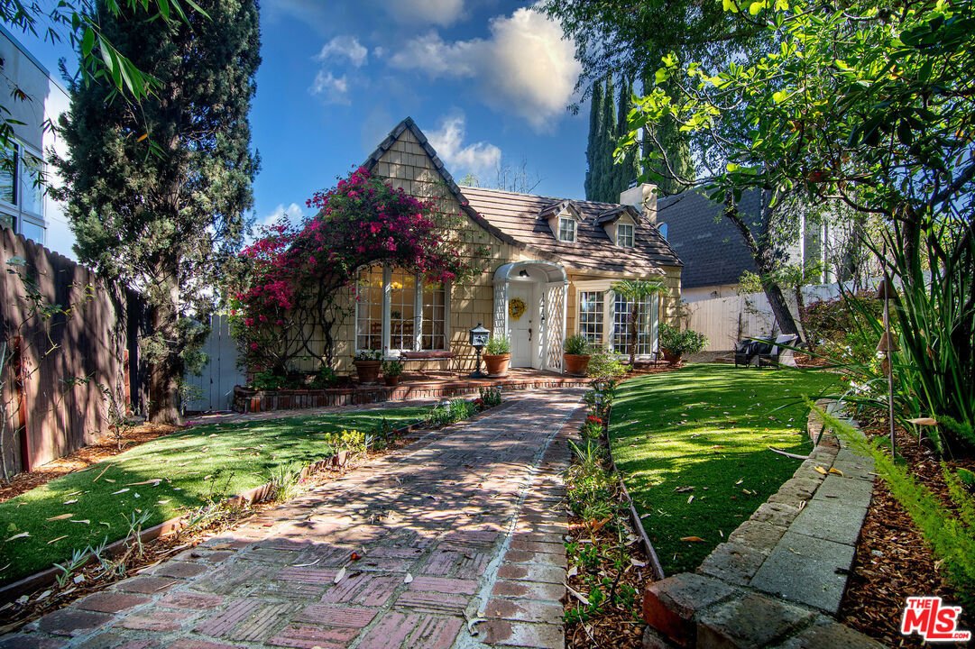 House in Los Angeles, California, United States 3 - 18553157