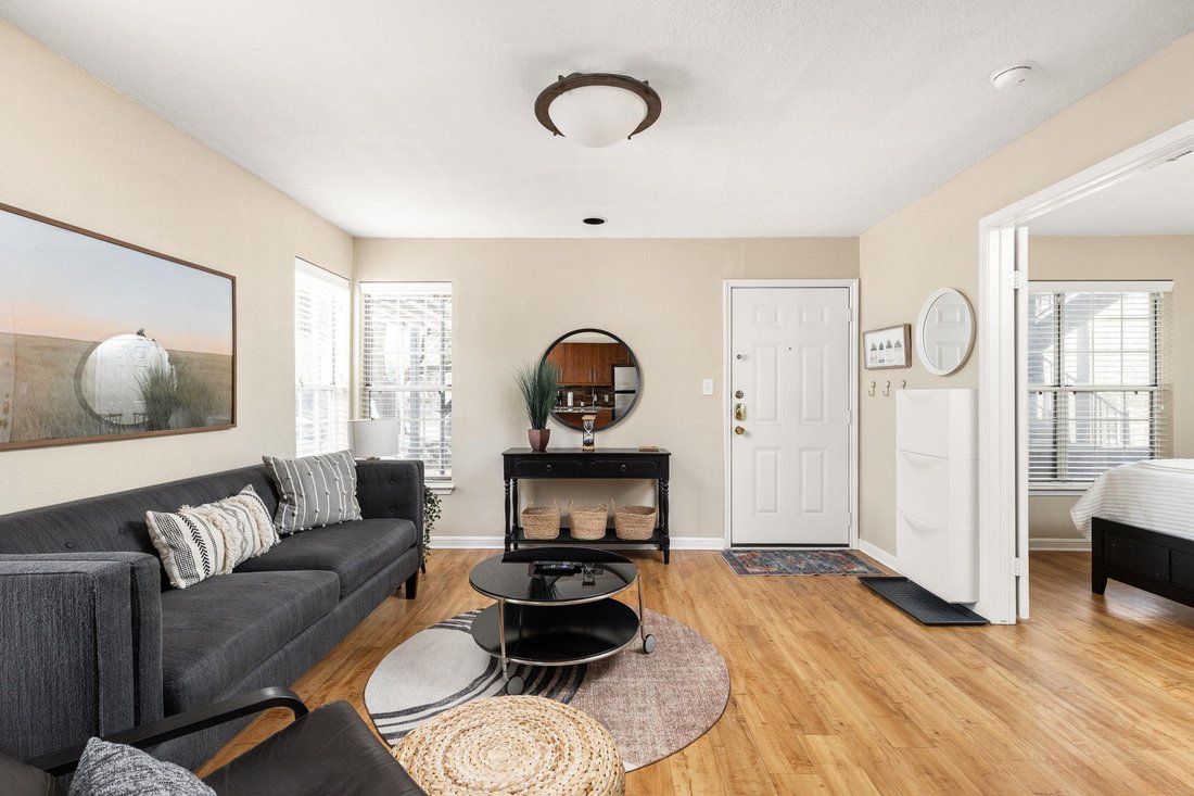 Austin, Texas, United States 3 - 18551692