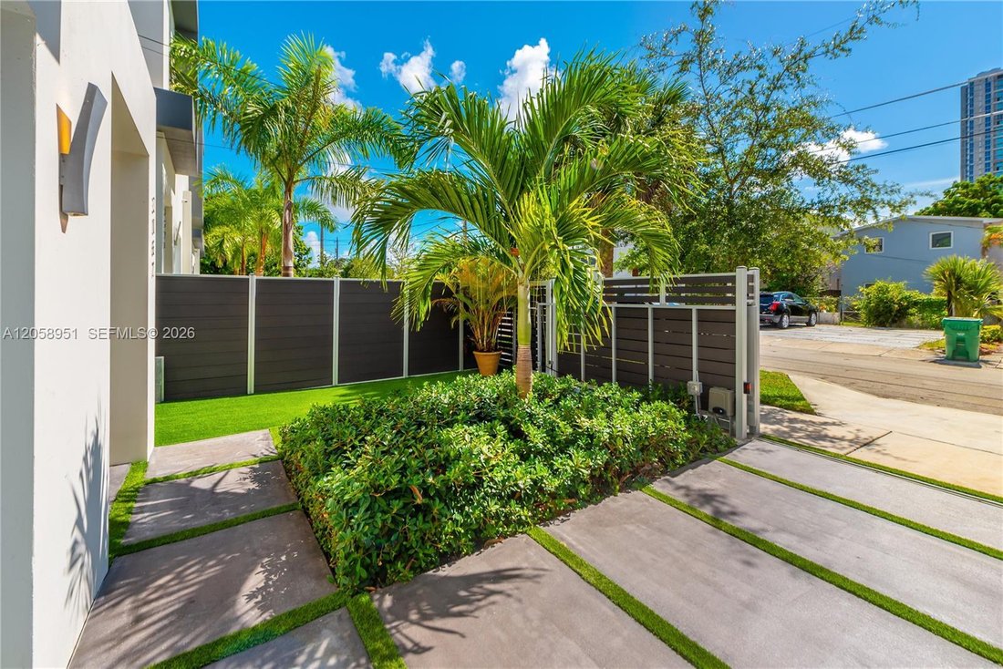 House in Miami, Florida, United States 4 - 18553188