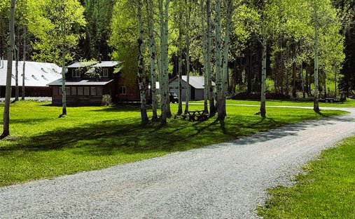 House in Polebridge, Montana, United States 1
