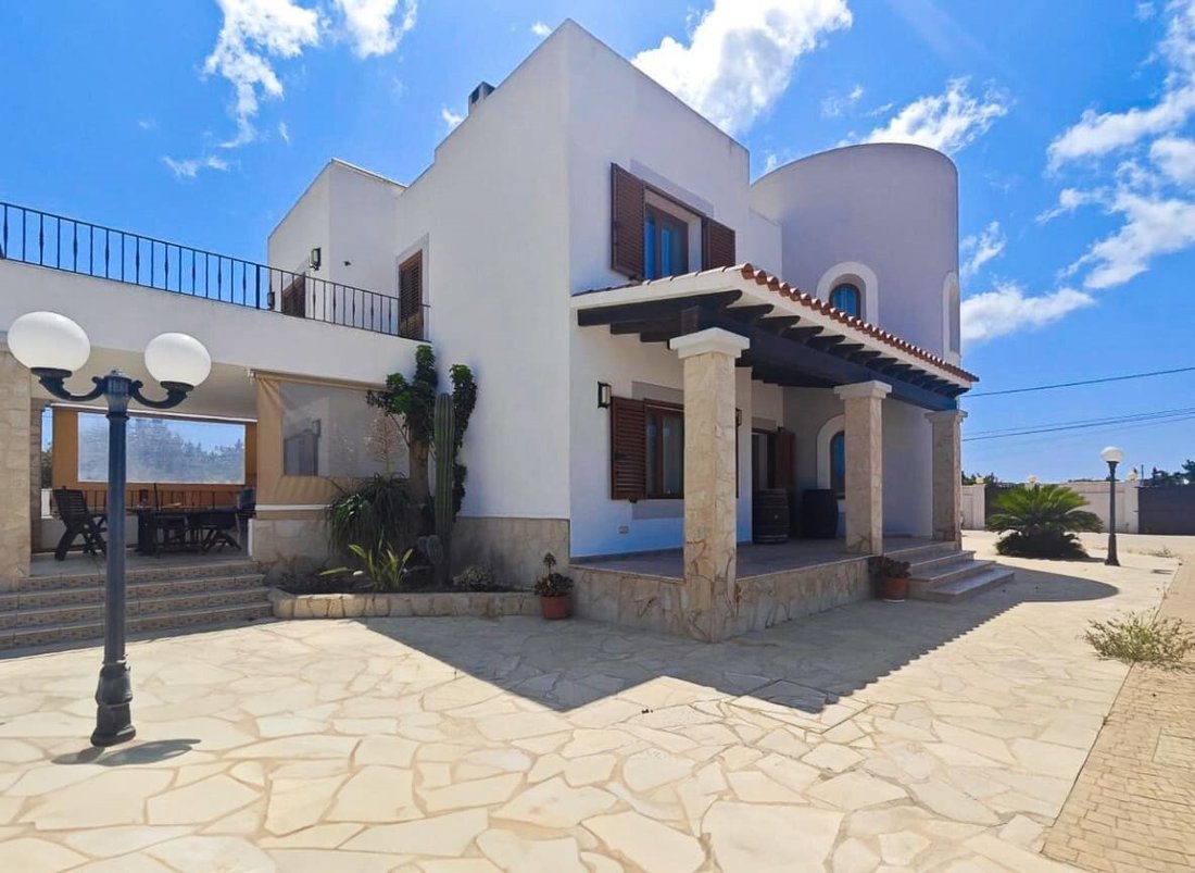 House in Sant Josep de sa Talaia, Balearic Islands, Spain 2 - 18549961