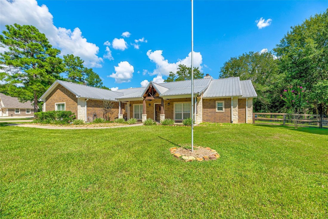 House in Livingston, Texas, United States 3 - 18552943