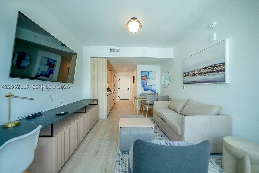 Condo in Miami, Florida, United States 5 - 18551938
