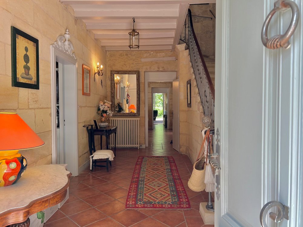 Villa in Branne, Nouvelle-Aquitaine, France 4 - 18548674