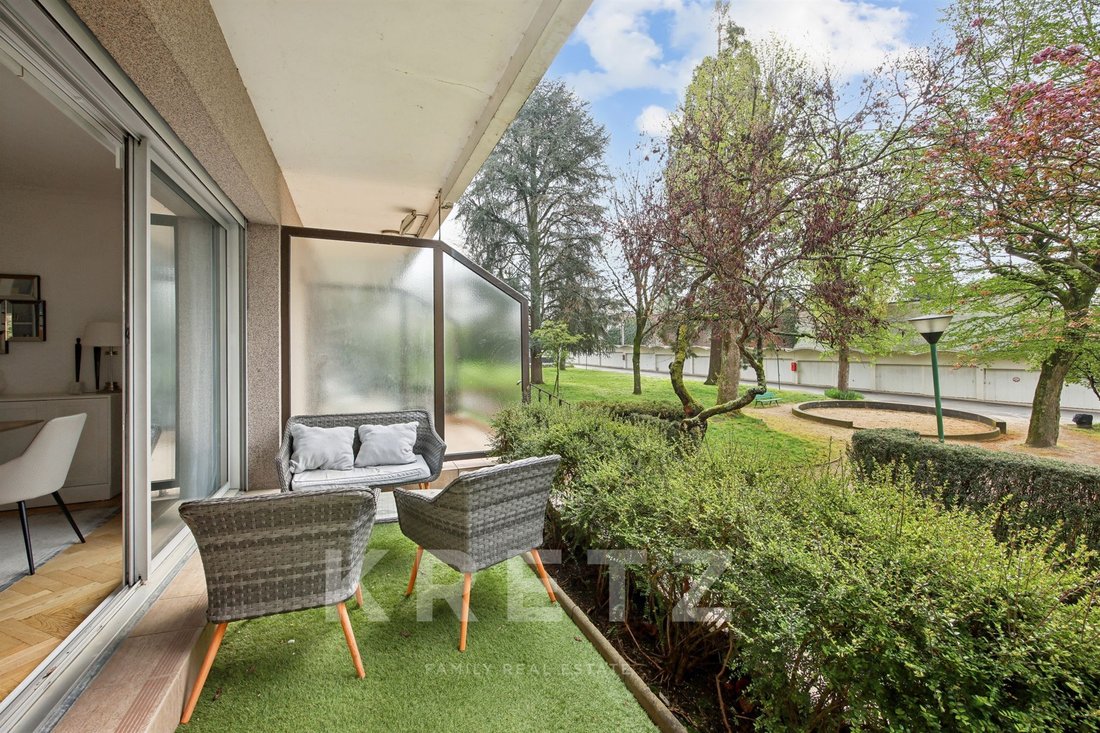 Apartment in Petit Garches, Garches, France 2 - 18553515