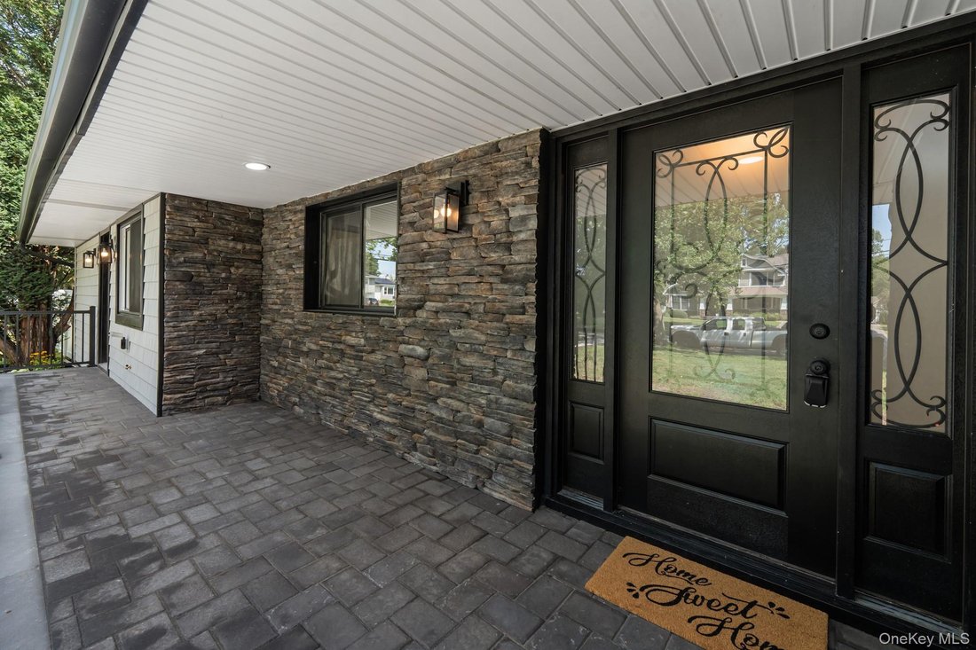 House in East Northport, New York, United States 5 - 18551171
