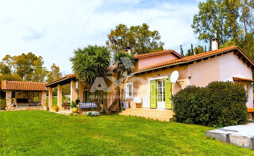 House in Spata-Loutsa, Attica, Greece 1